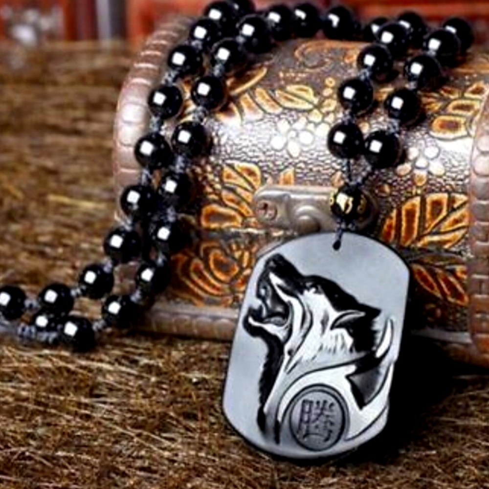 Natural Black Obsidian Carving Wolf Head Amulet Pendant
